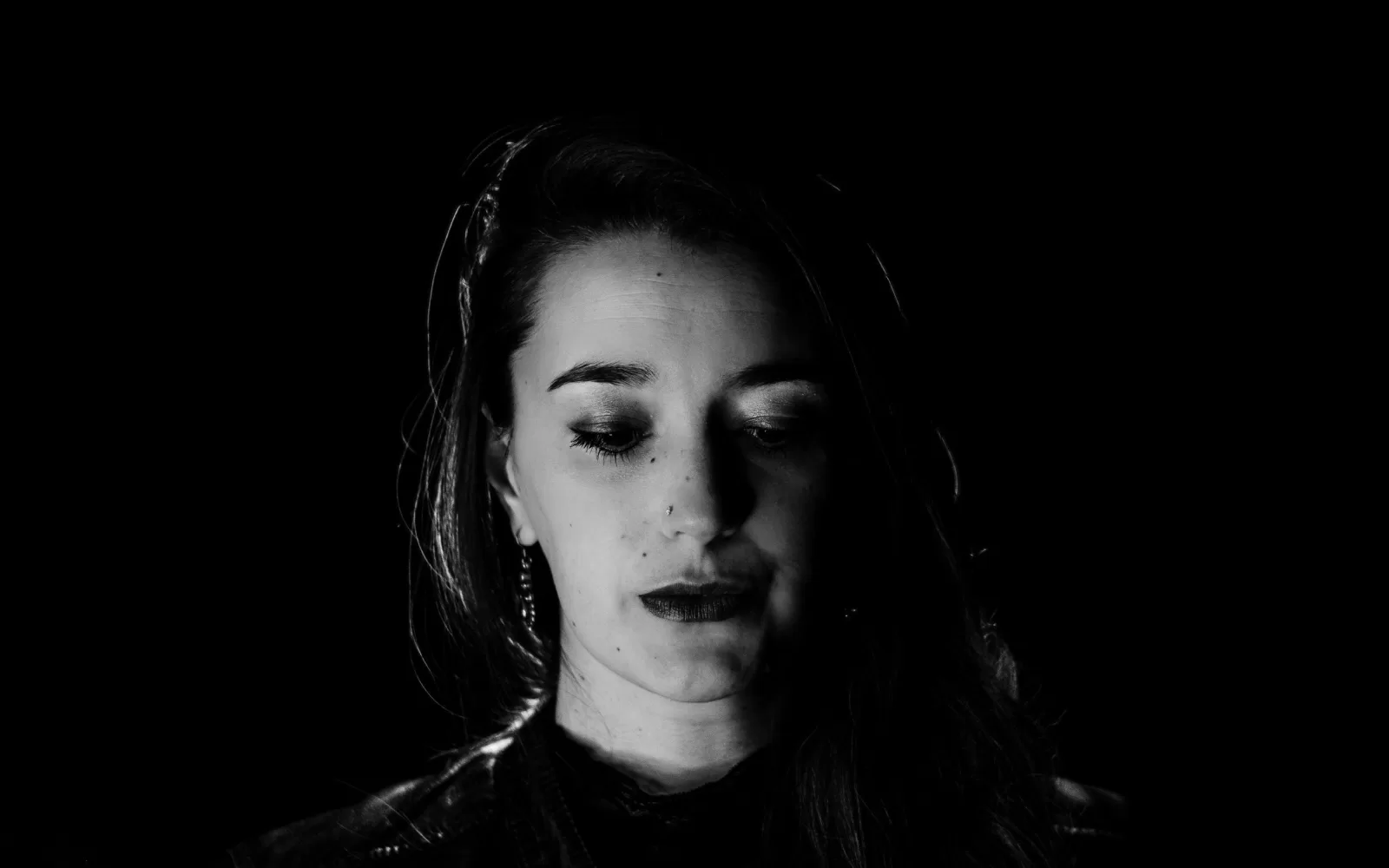 portrait2_small portrait2_small